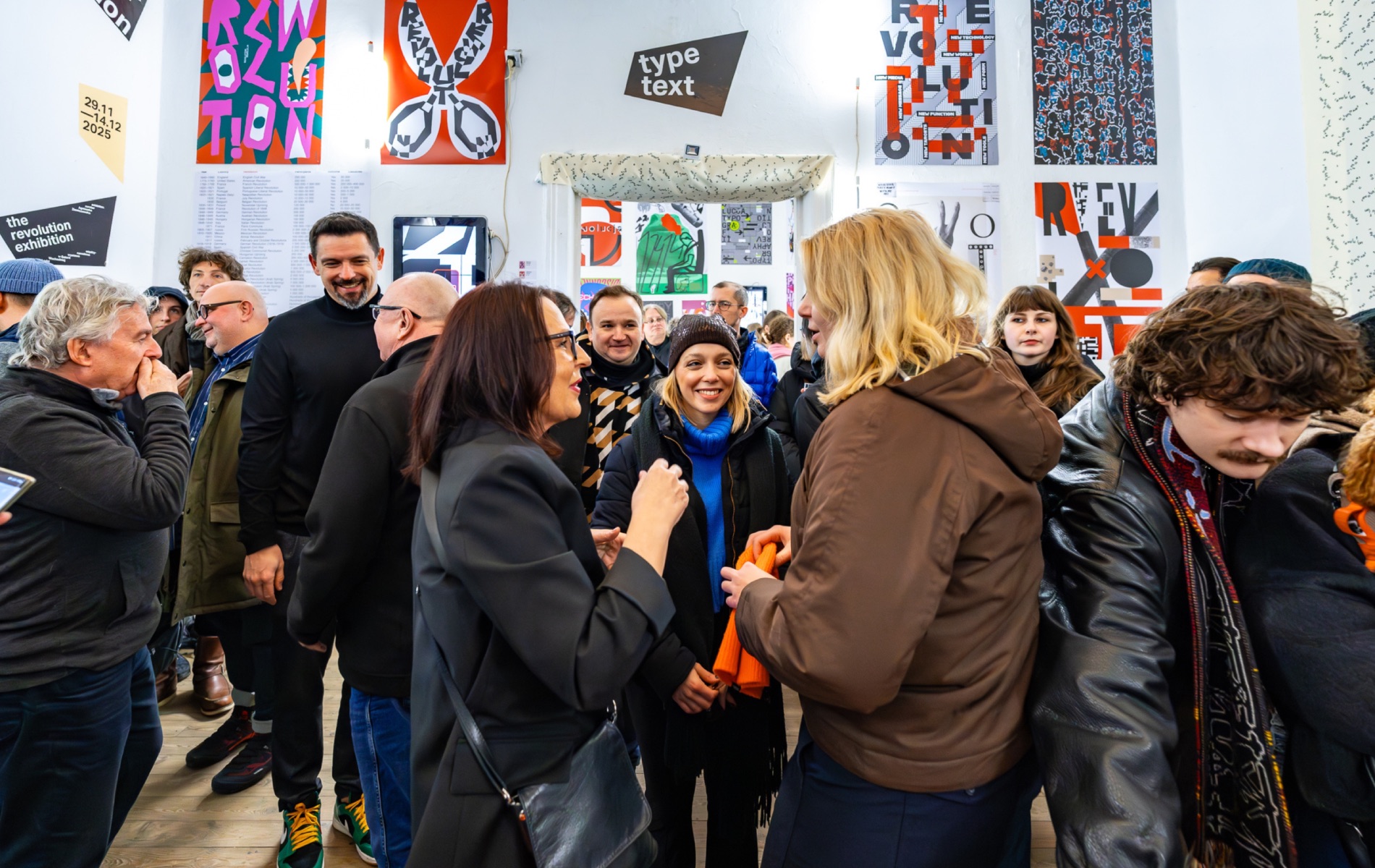 TYPE TEXT | Rewolucja